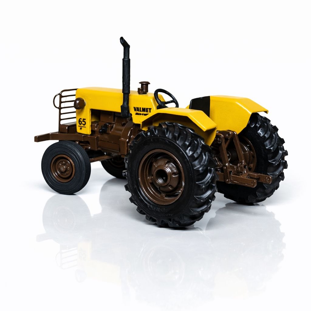 Miniatura Valmet 65ID - 1/24 (Controle Remoto)